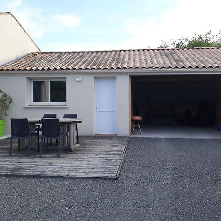 Maison De 4 Personnes Saint-Porchaire Extérieur photo